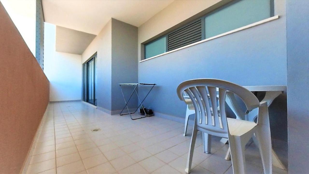 Apartamentos Turisticos Rocha Tower 4 Portimão Dış mekan fotoğraf