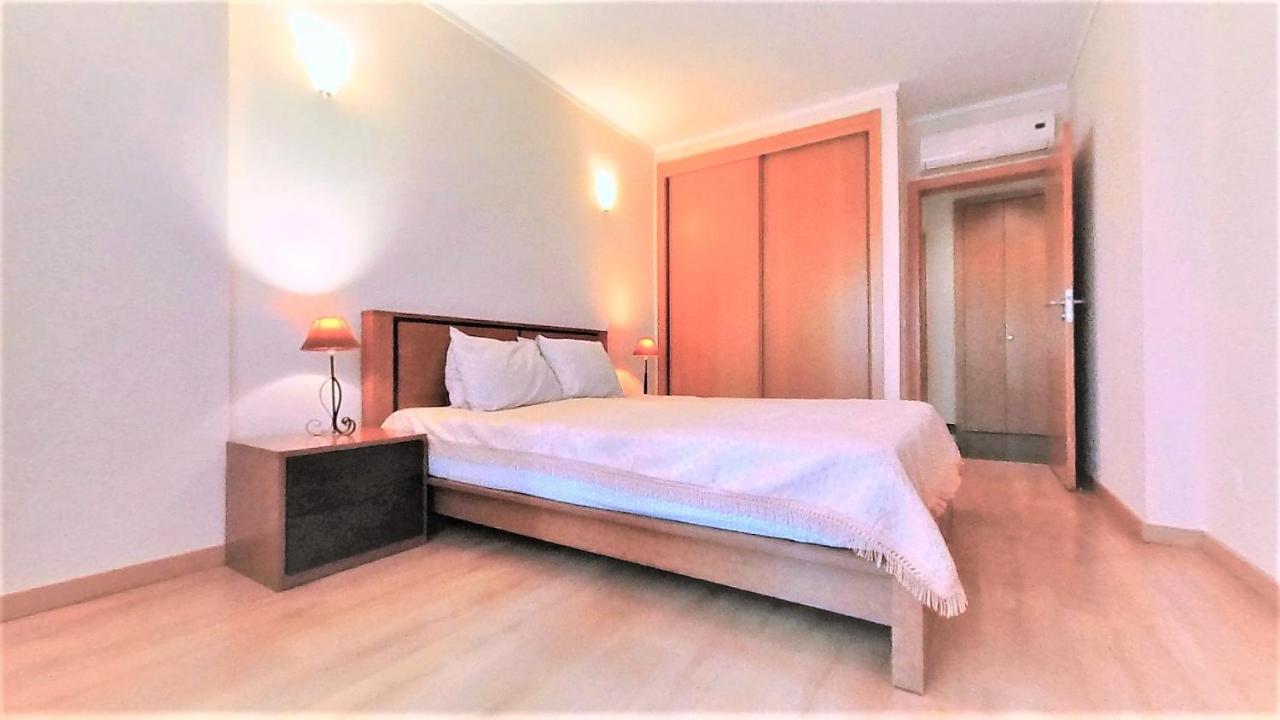 Apartamentos Turisticos Rocha Tower 4 Portimão Dış mekan fotoğraf