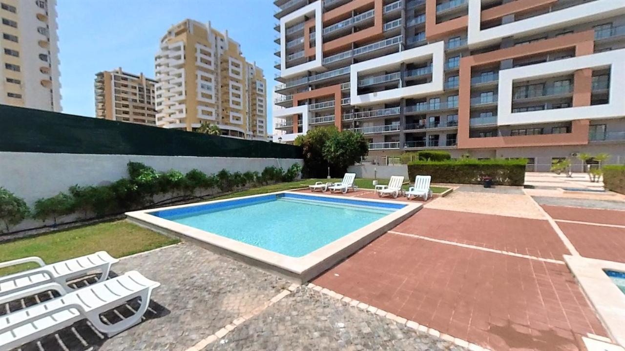 Apartamentos Turisticos Rocha Tower 4 Portimão Dış mekan fotoğraf