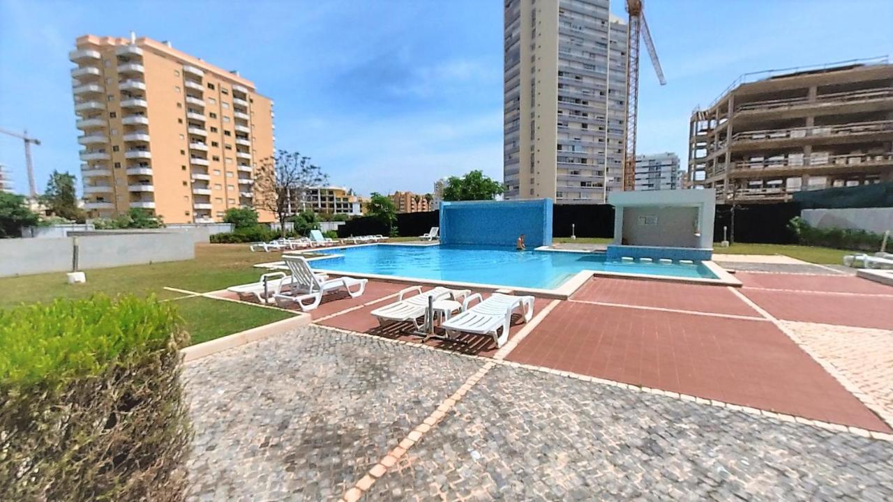 Apartamentos Turisticos Rocha Tower 4 Portimão Dış mekan fotoğraf