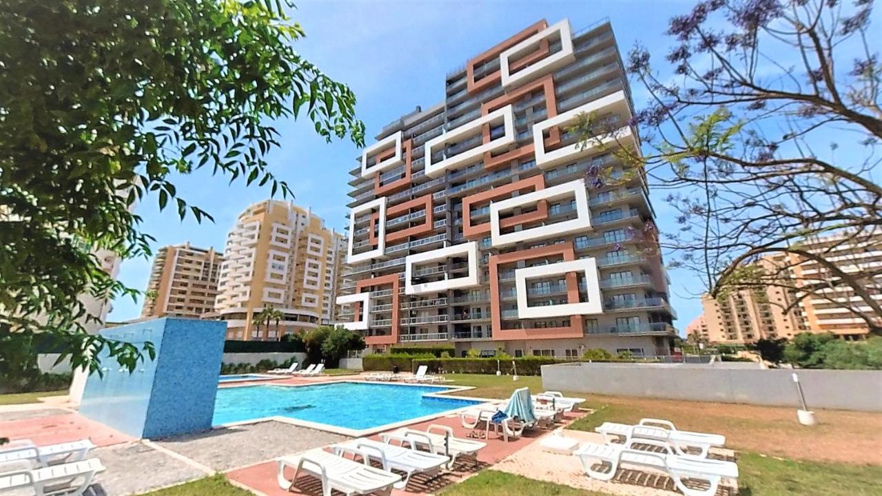 Apartamentos Turisticos Rocha Tower 4 Portimão Dış mekan fotoğraf
